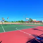 Summit Beach Resort 915